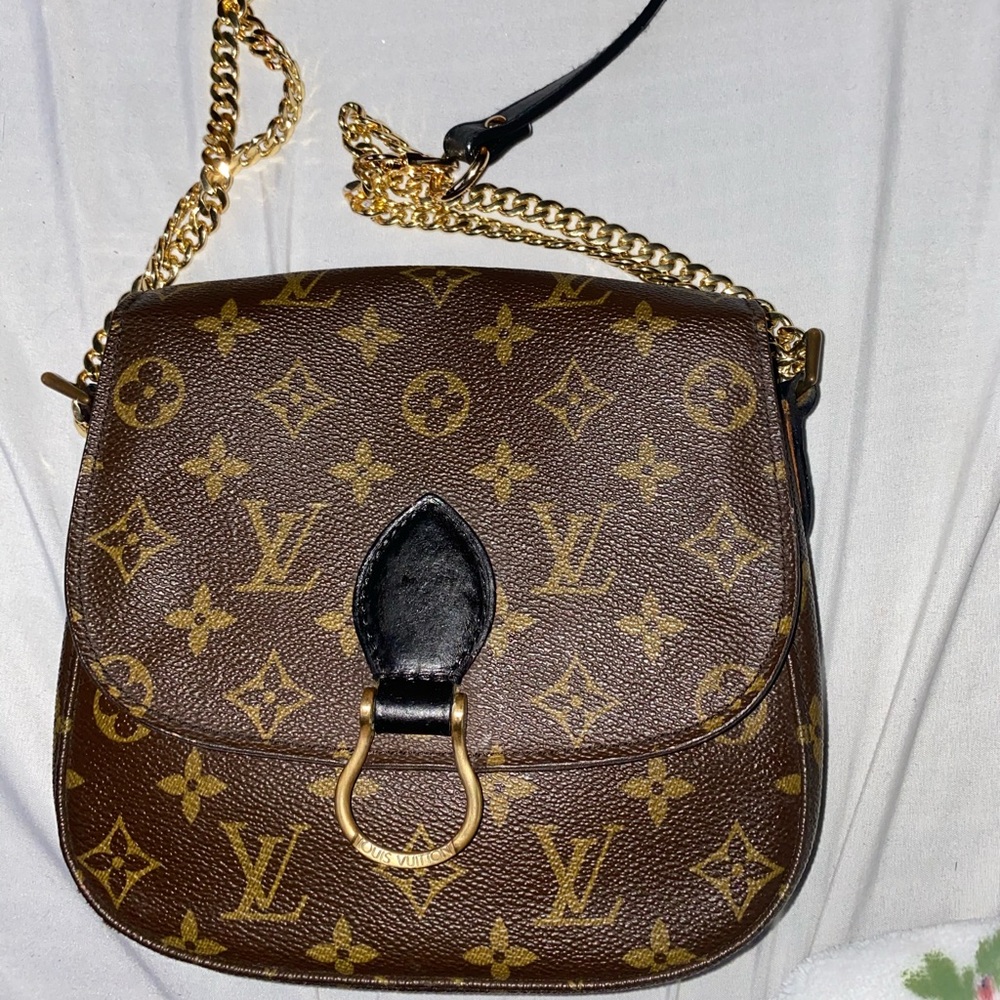 Louis Vuitton crossbody *Sold on another app*
